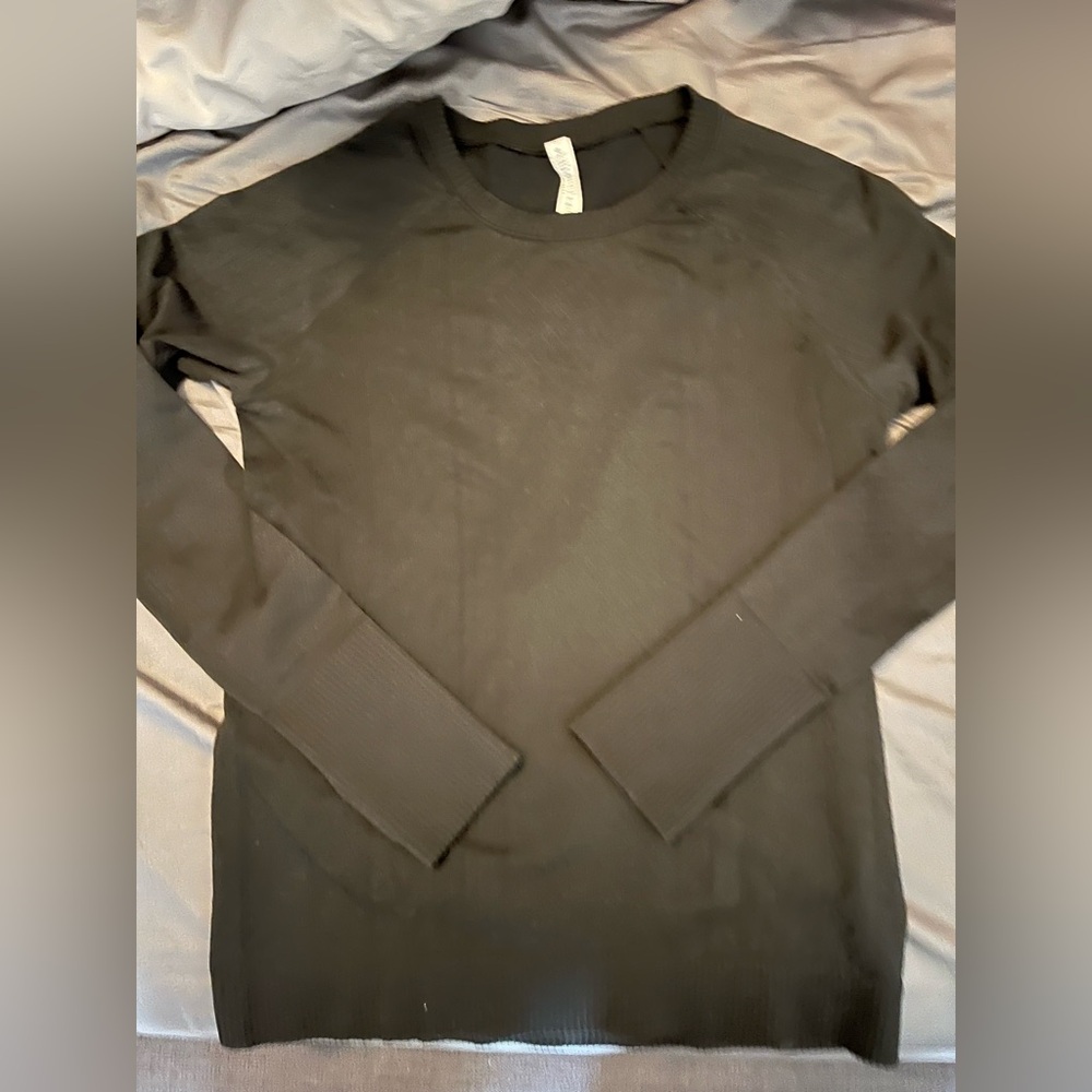 Lululemon Swiftly Tech size 10